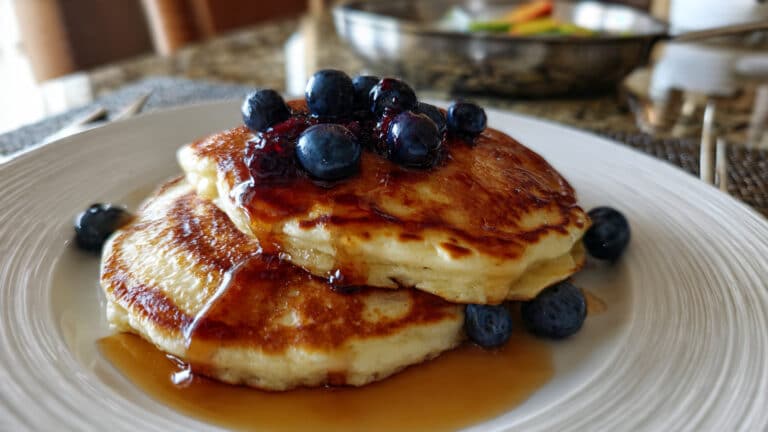 Fluffy Cottage Cheese Pancakes